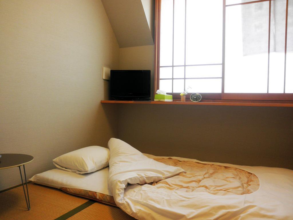 Family Inn Saiko Tokyo Bagian luar foto