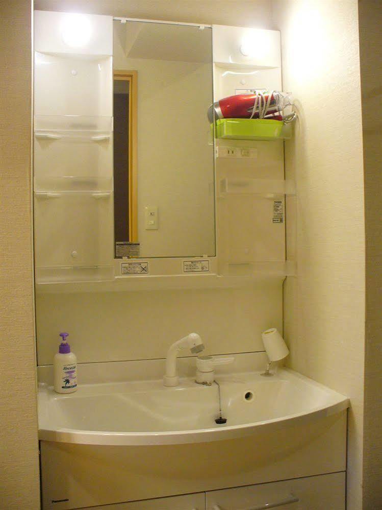 Family Inn Saiko Tokyo Bagian luar foto