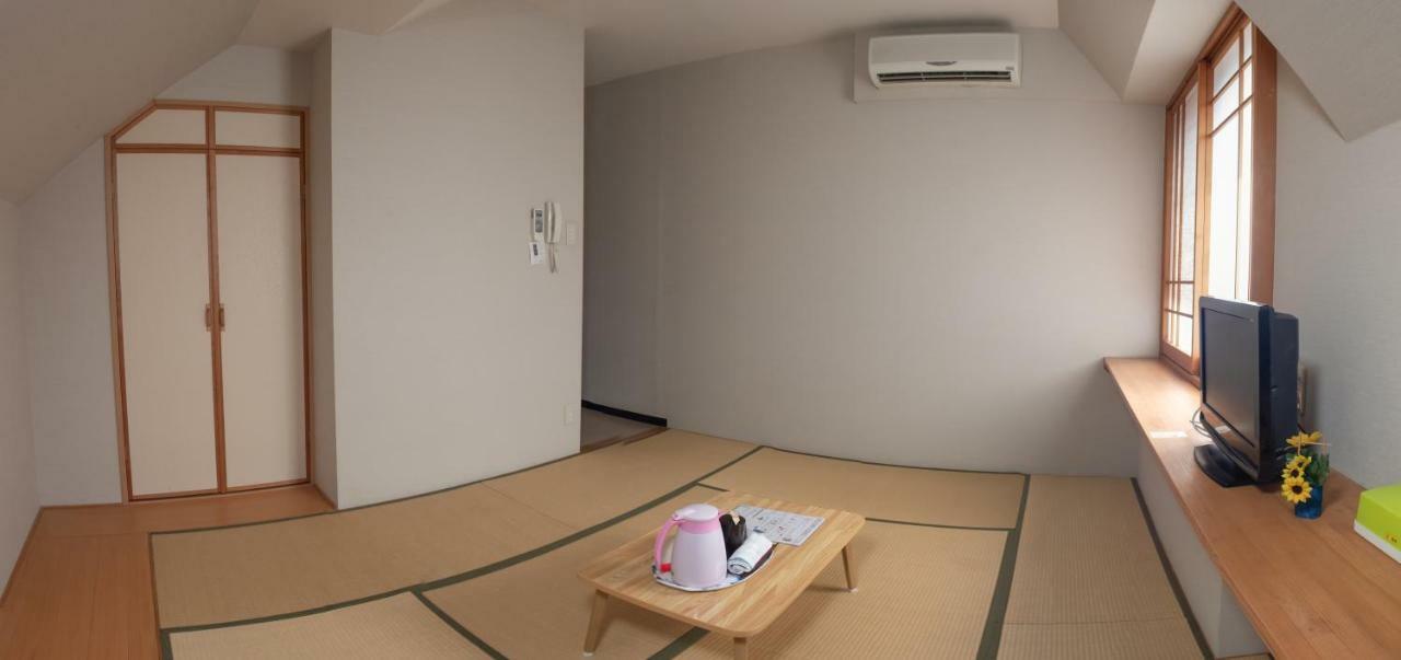 Family Inn Saiko Tokyo Bagian luar foto